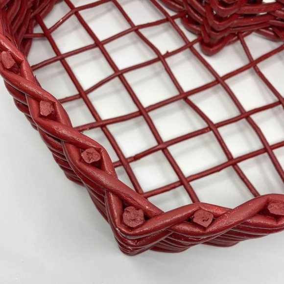 Vintage Wicker Pink Heart Woven Shelf - Picture 2 of 10